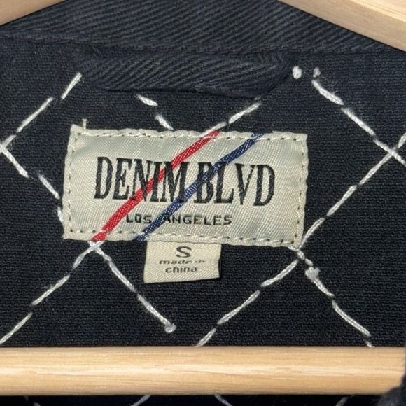 DENIM BLVD LOS ANGELES black denim jacket with Jewel design. Size S 100% cotton - Picture 2 of 8
